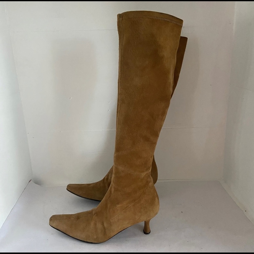 Stuart Weitzman Tan Brown Suede Pointed Toe